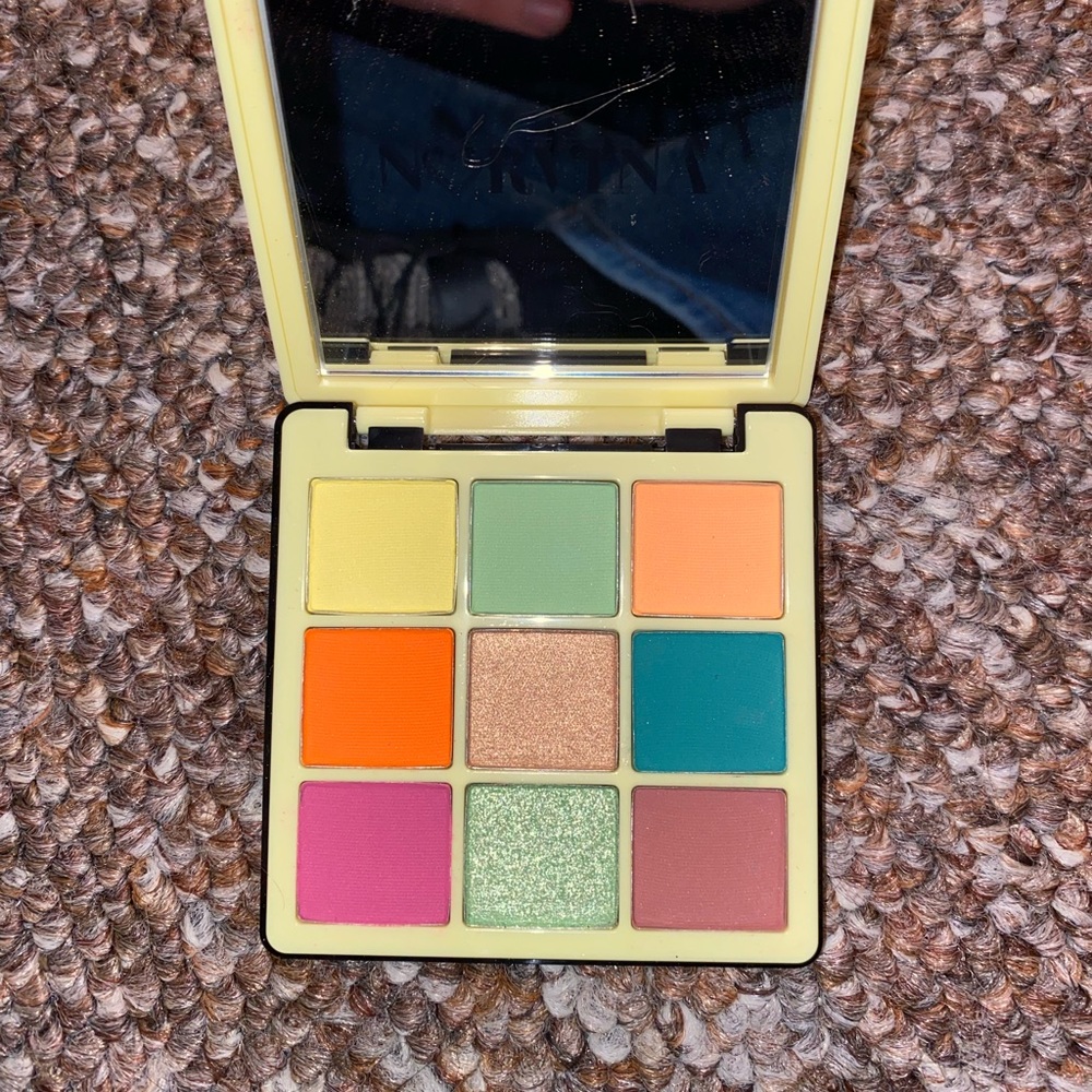 ABH Norvina Collection Palette